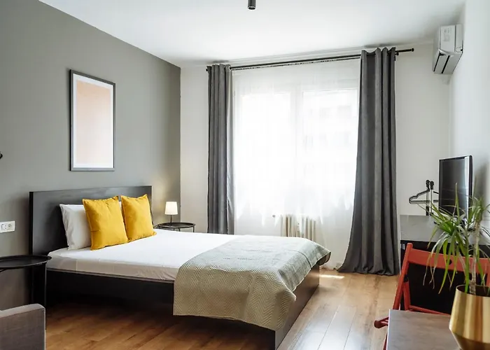 Downtown Friendly Apartment Bucharest